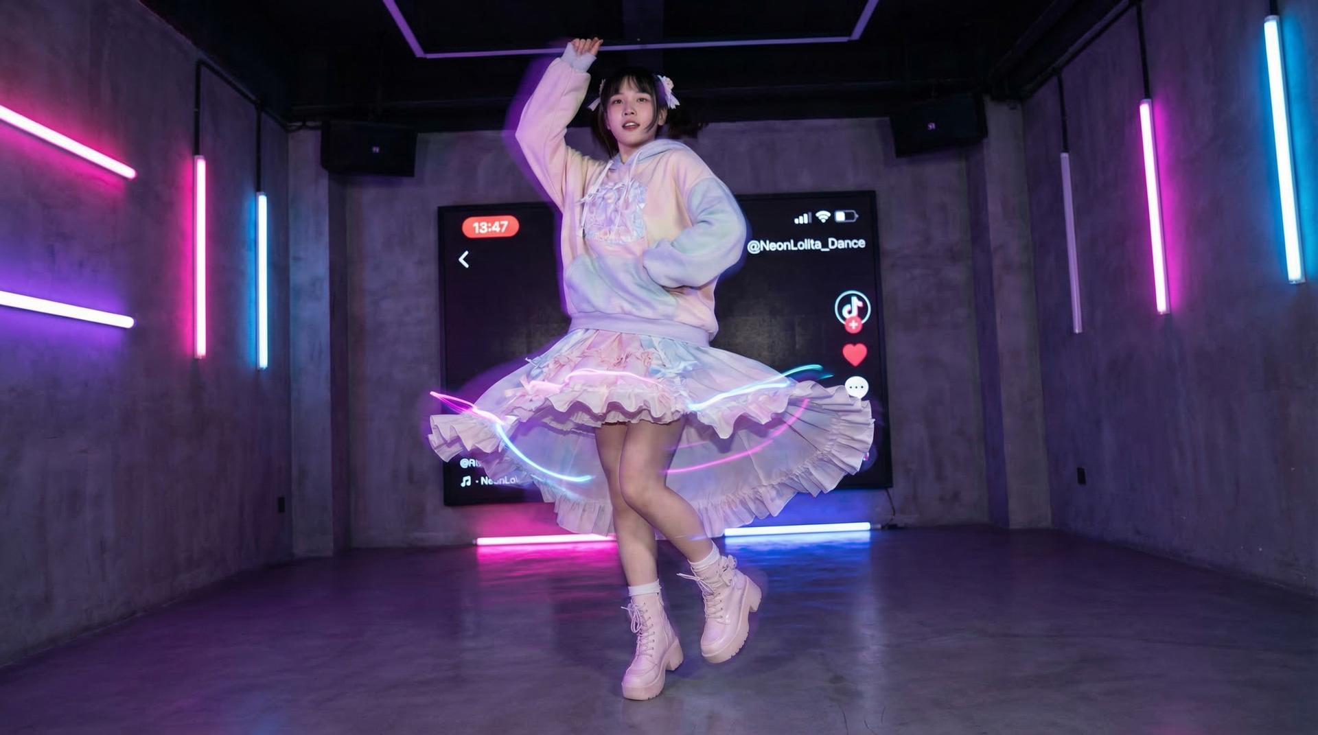 国产视频短传媒 - TikTok风格舞蹈